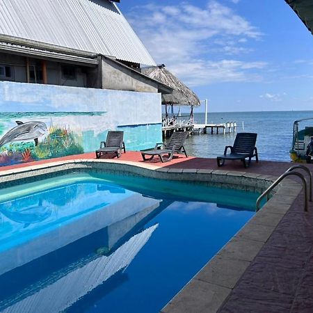 海豚酒店 Lívingston 外观 照片